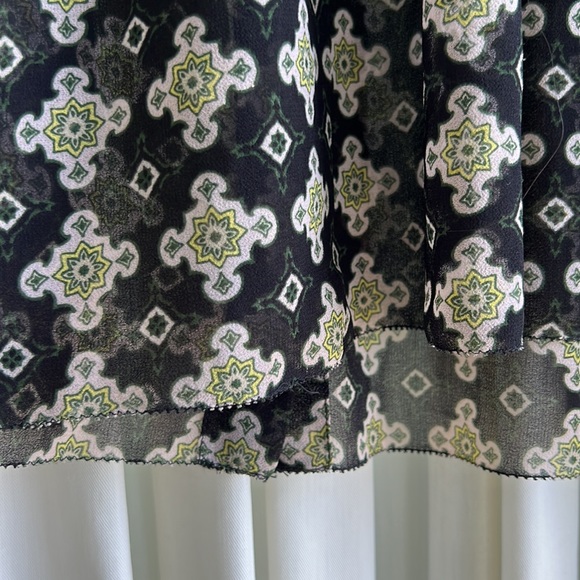 Medium - Wilfred - Blouse with an unique yellow, green & white geometric pattern - Picture 2 of 8